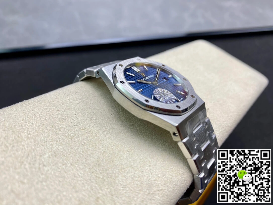 Audemars Piguet Royal Oak 67650ST.OO.1261ST.01 JF Factory 1:1 Best Edition Replica Watch Blue Dial Swiss Quartz